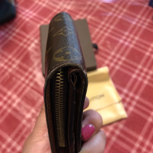 Vintage LV wallet - Picture 6 of 9